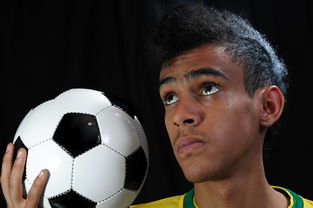 开云·体育官网-德甲球队动态战术模拟系统促进比赛临场调整能力，德甲模式